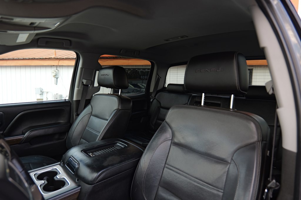 2018 GMC Sierra Image 13