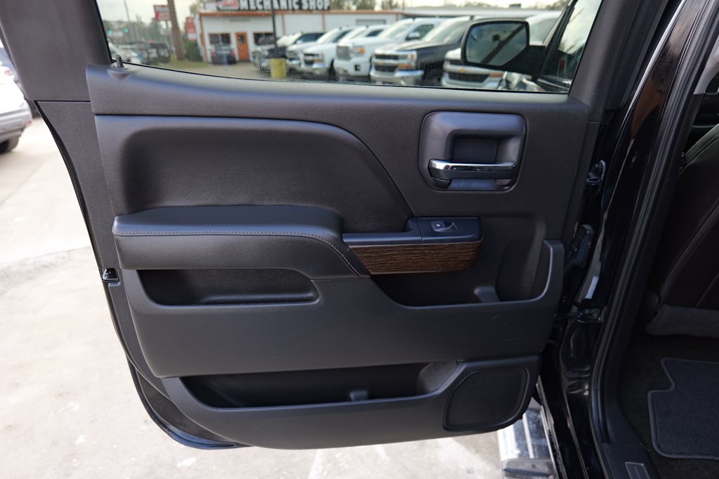 2018 GMC Sierra Image 14