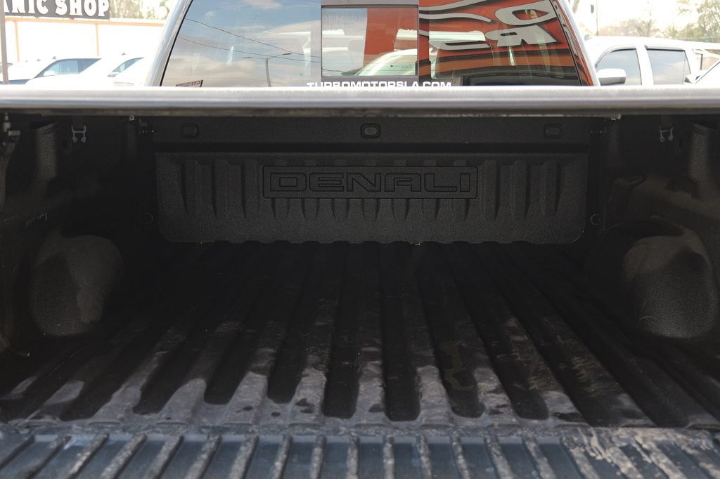 2018 GMC Sierra Image 19