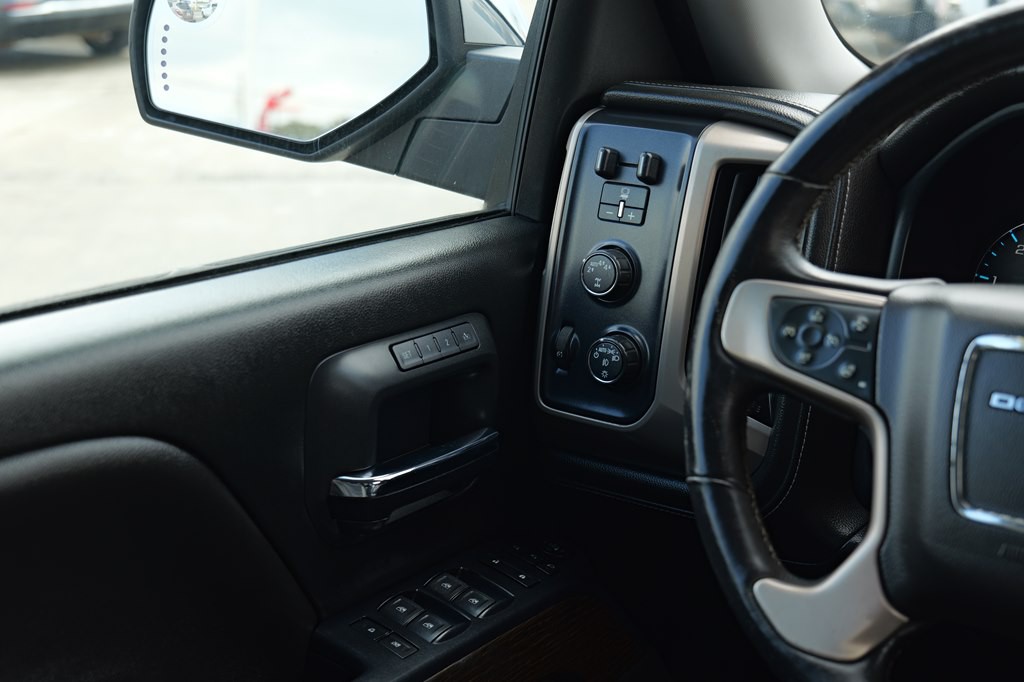 2018 GMC Sierra Image 44