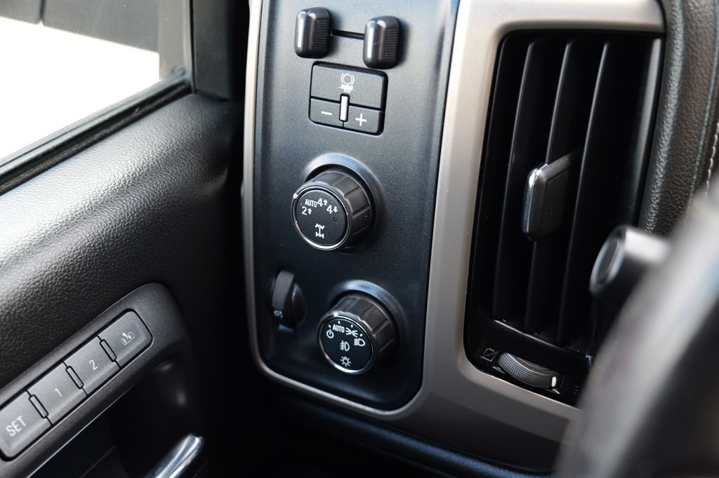 2018 GMC Sierra Image 46