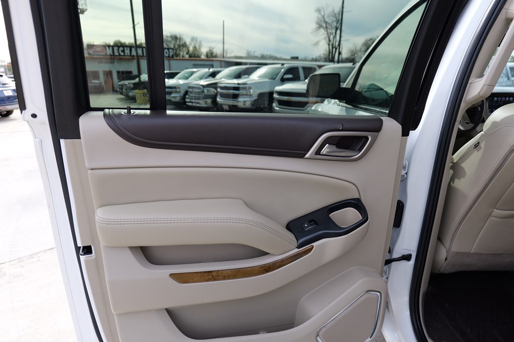 2017 GMC Yukon Image 14