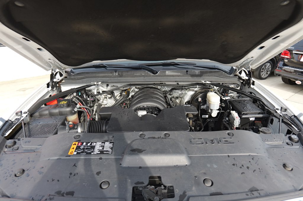 2017 GMC Yukon Image 28