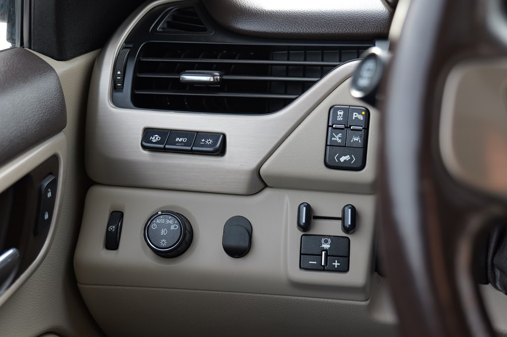 2017 GMC Yukon Image 42