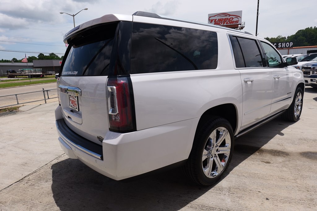 2017 GMC Yukon Image 49