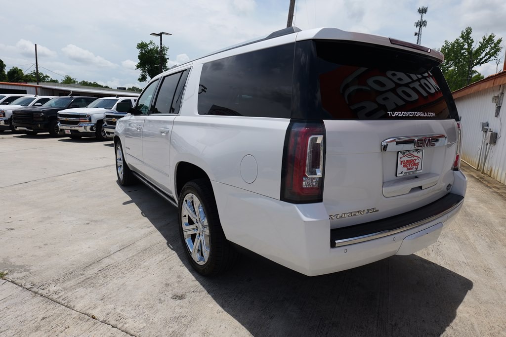 2017 GMC Yukon Image 51