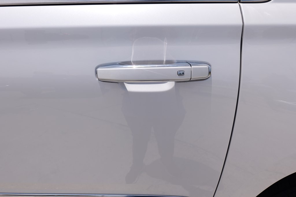 2017 GMC Yukon Image 73