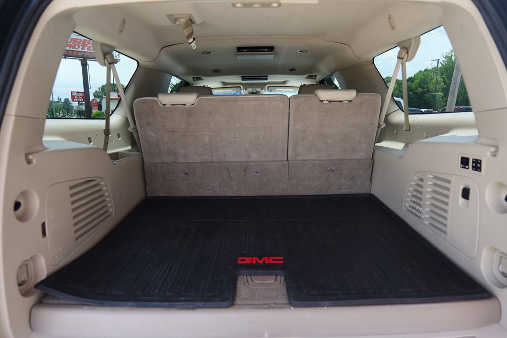 2017 GMC Yukon Image 86