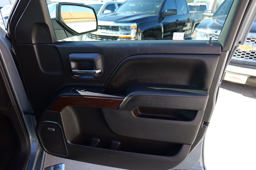 2016 GMC Sierra Image 24