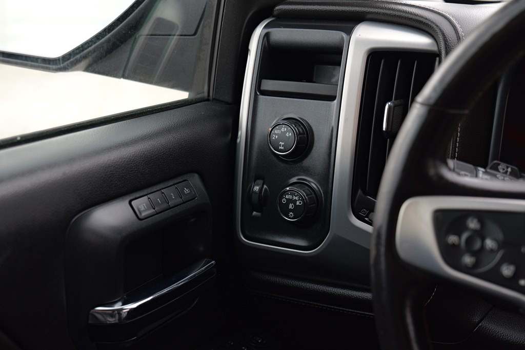 2015 GMC Sierra Image 34