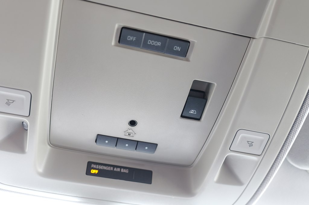 2015 GMC Sierra Image 50