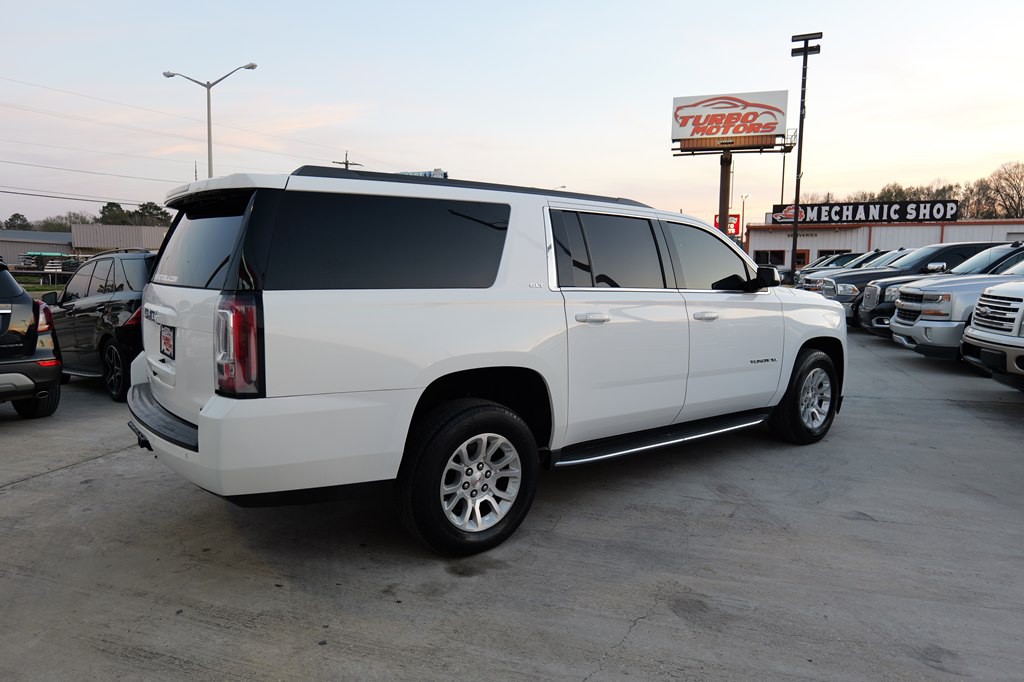 2017 GMC Yukon Image 5