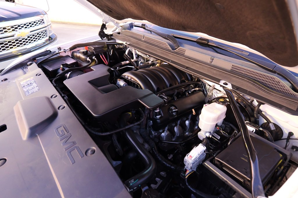 2017 GMC Yukon Image 38