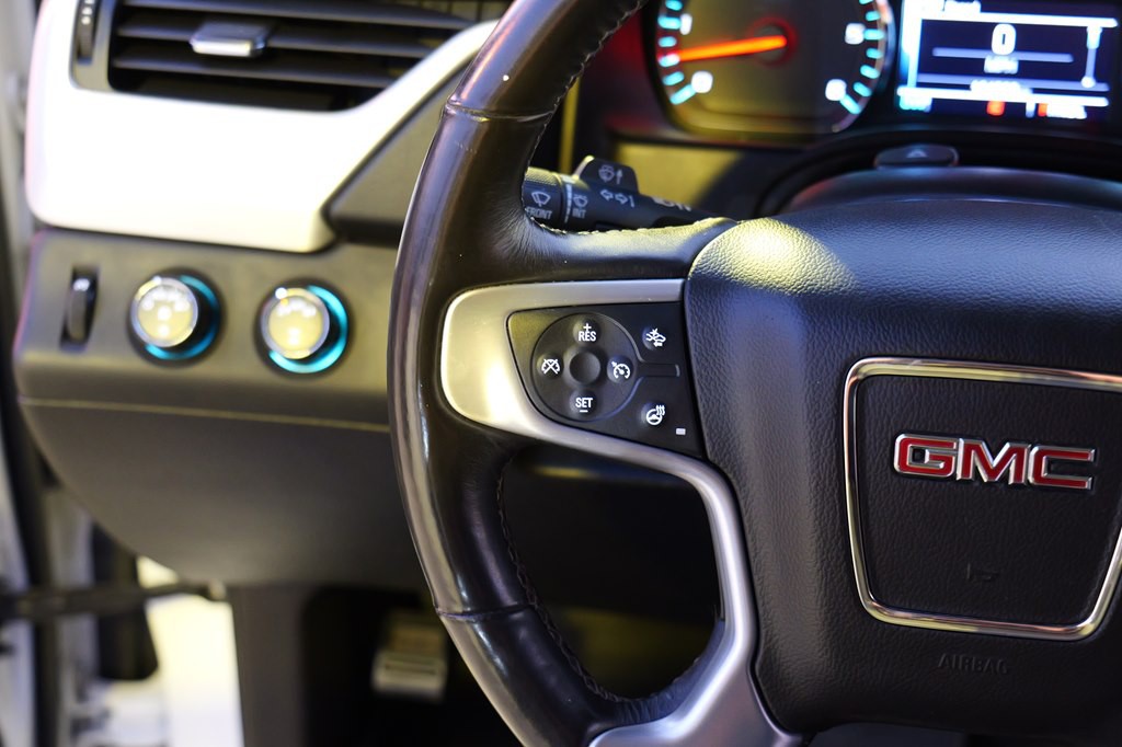 2017 GMC Yukon Image 40