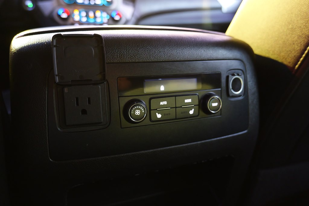 2017 GMC Yukon Image 48