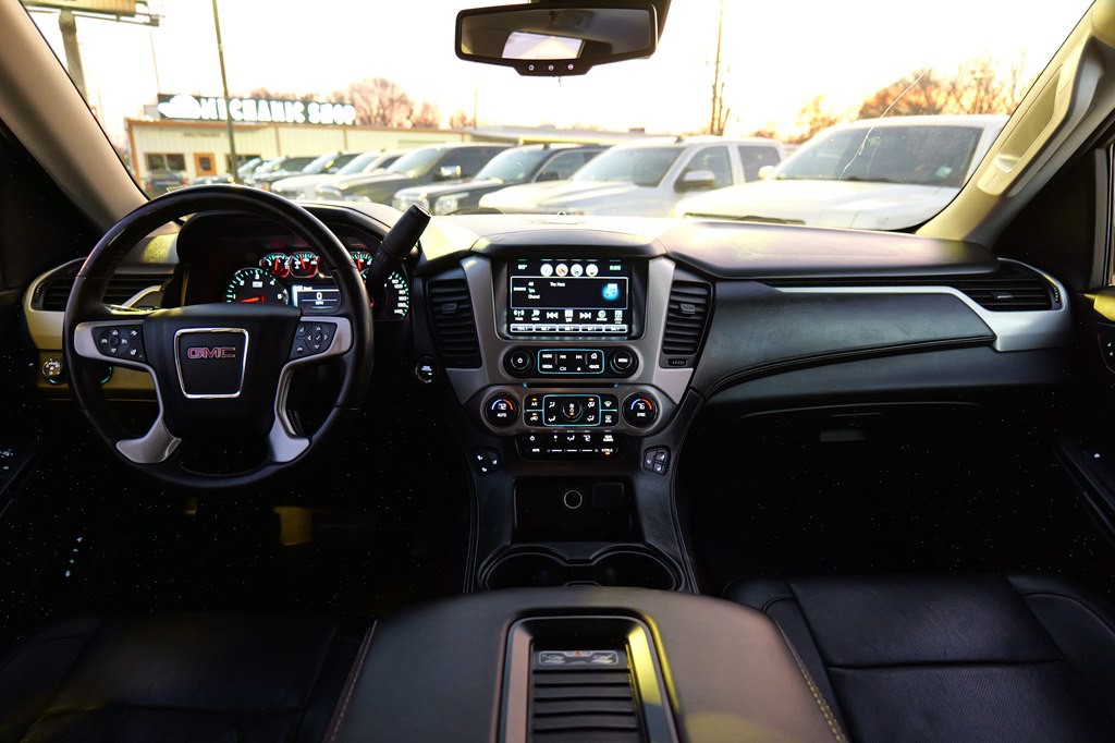 2017 GMC Yukon Image 50