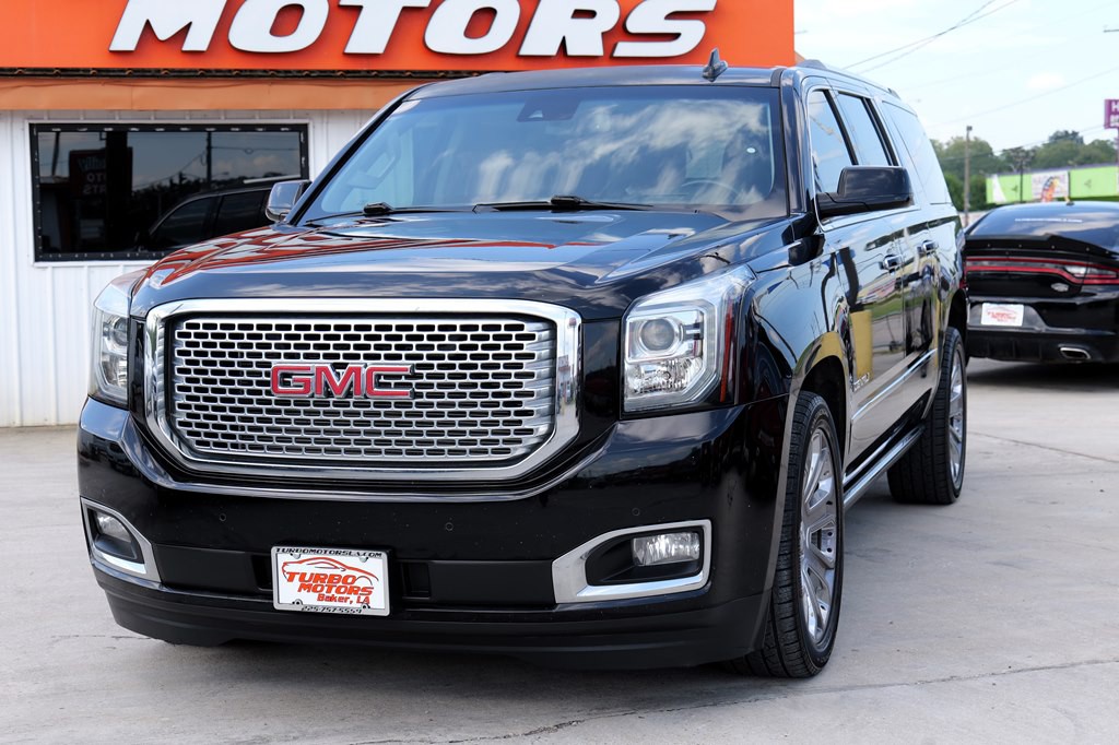 2016 GMC Yukon Image 2