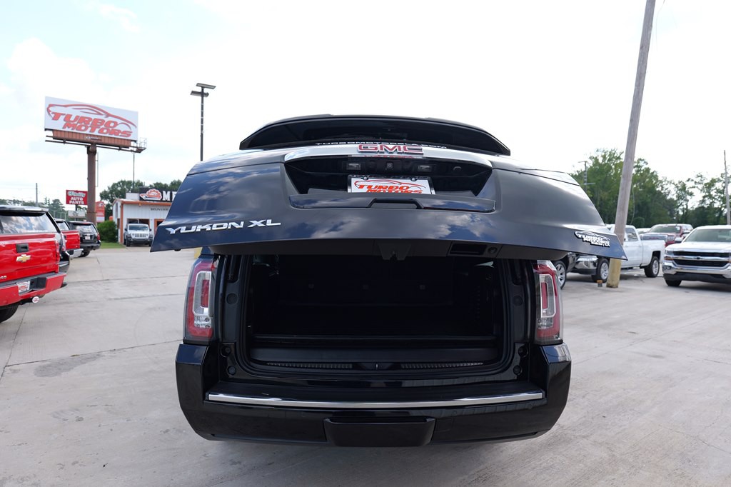 2016 GMC Yukon Image 18