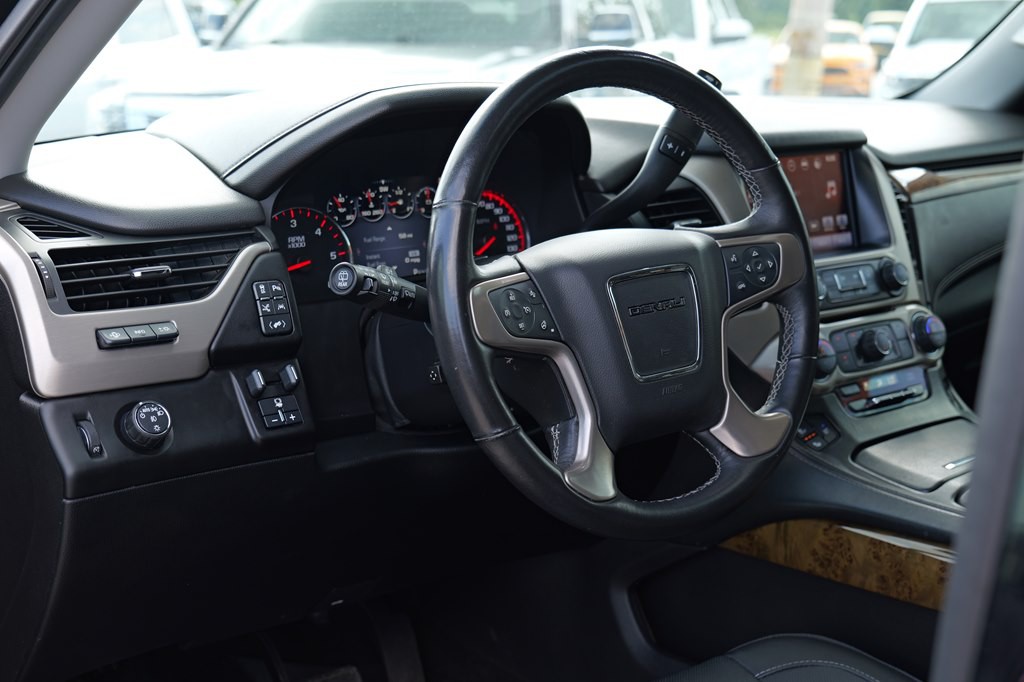 2016 GMC Yukon Image 26