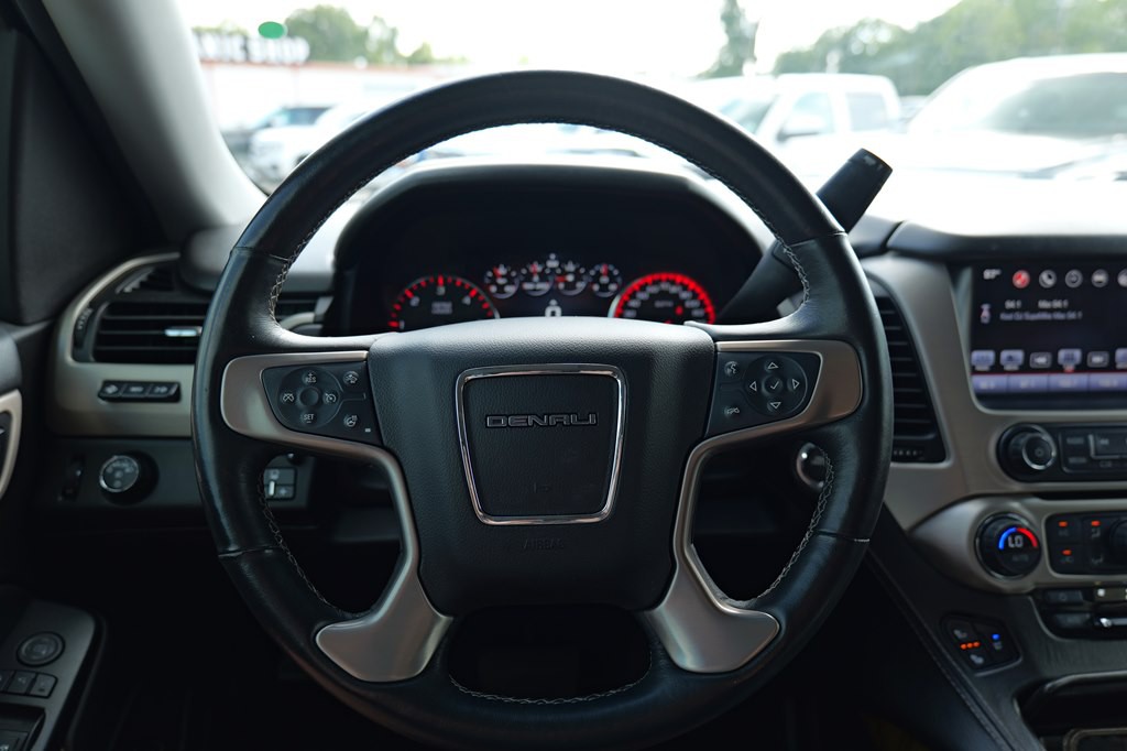 2016 GMC Yukon Image 28