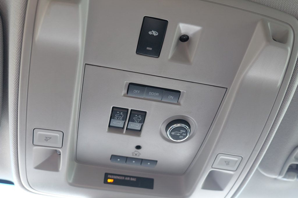 2016 GMC Yukon Image 36