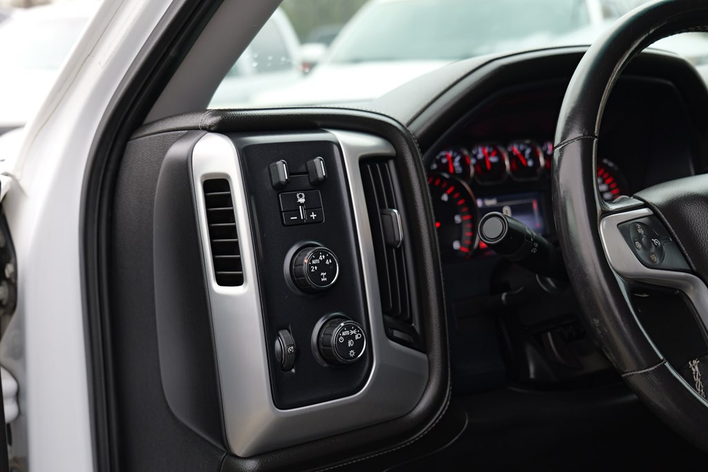 2016 GMC Sierra Image 13