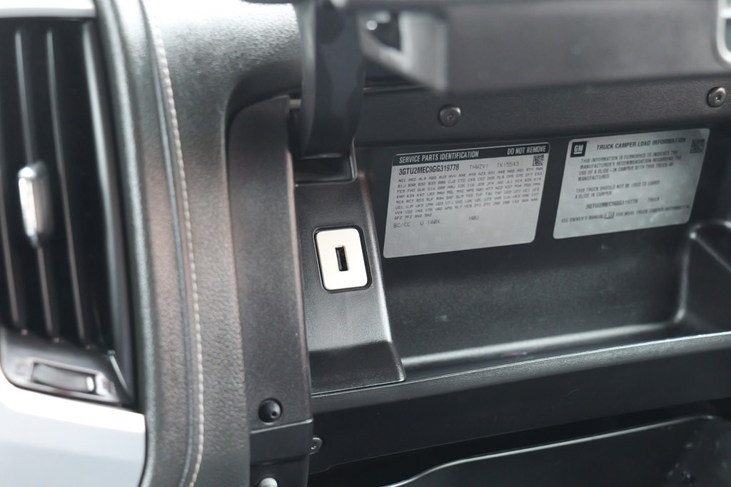 2016 GMC Sierra Image 57