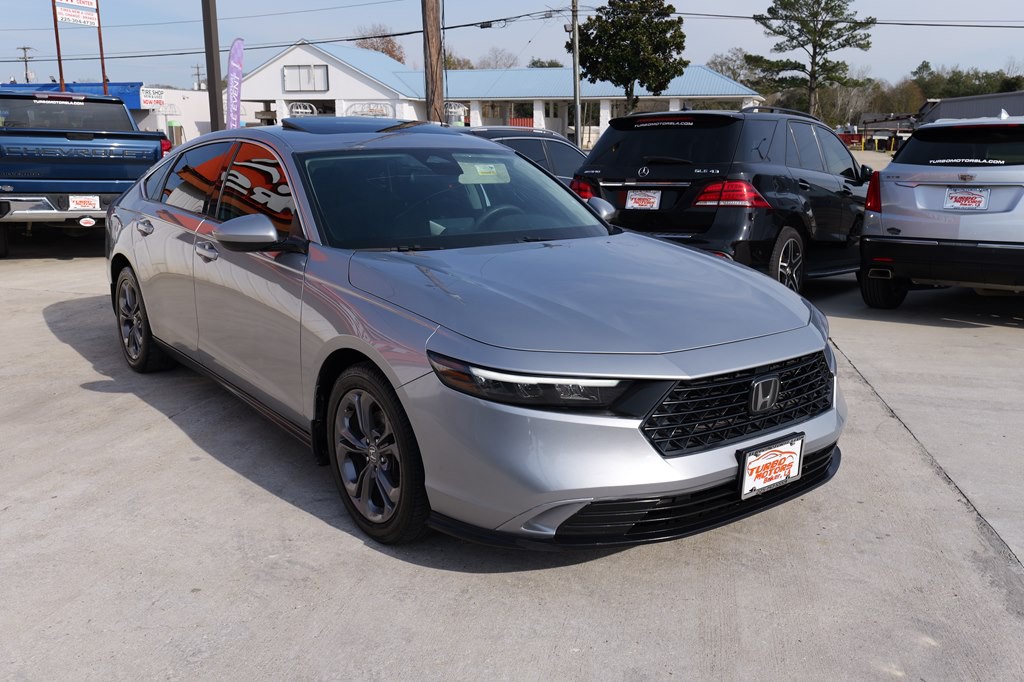 2023 Honda Accord Image 3