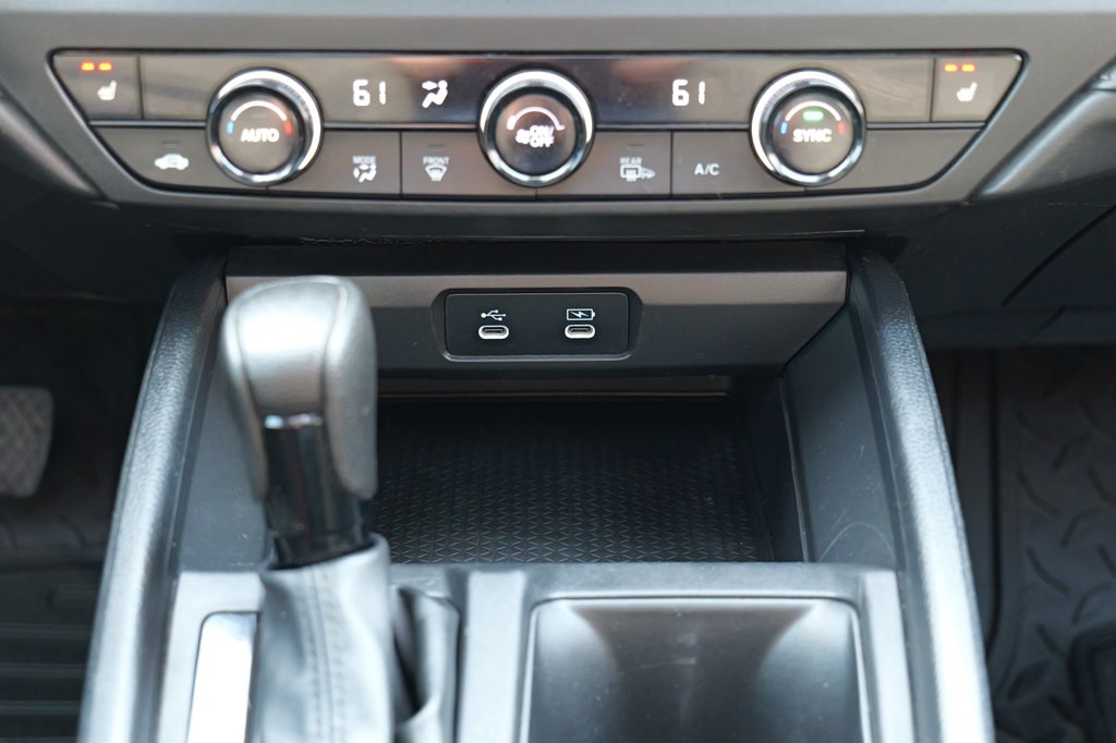 2023 Honda Accord Image 36