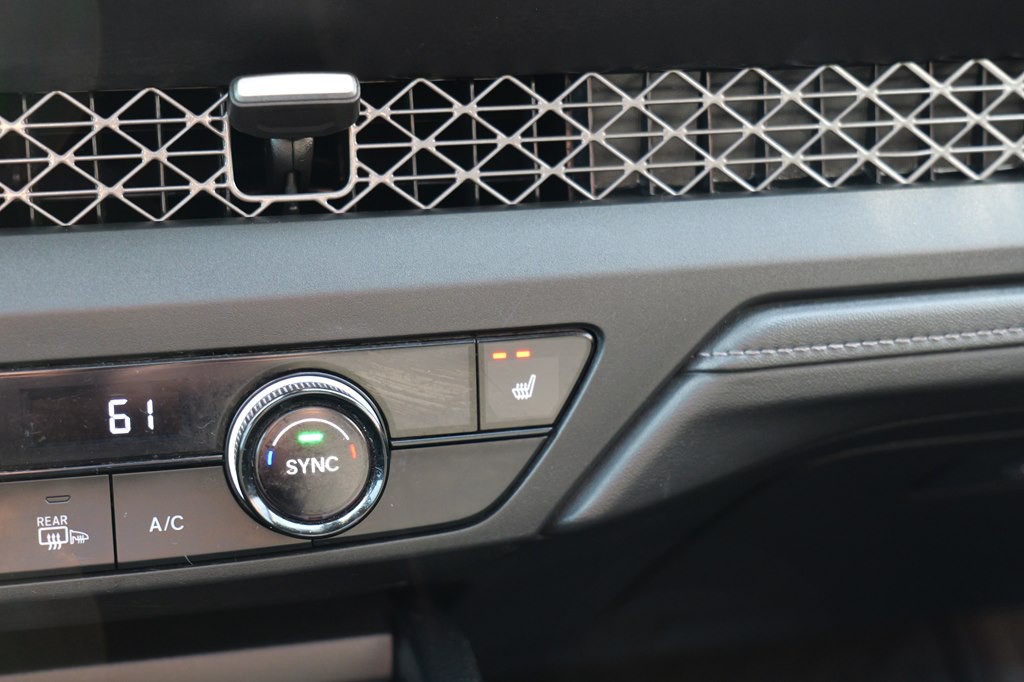 2023 Honda Accord Image 38