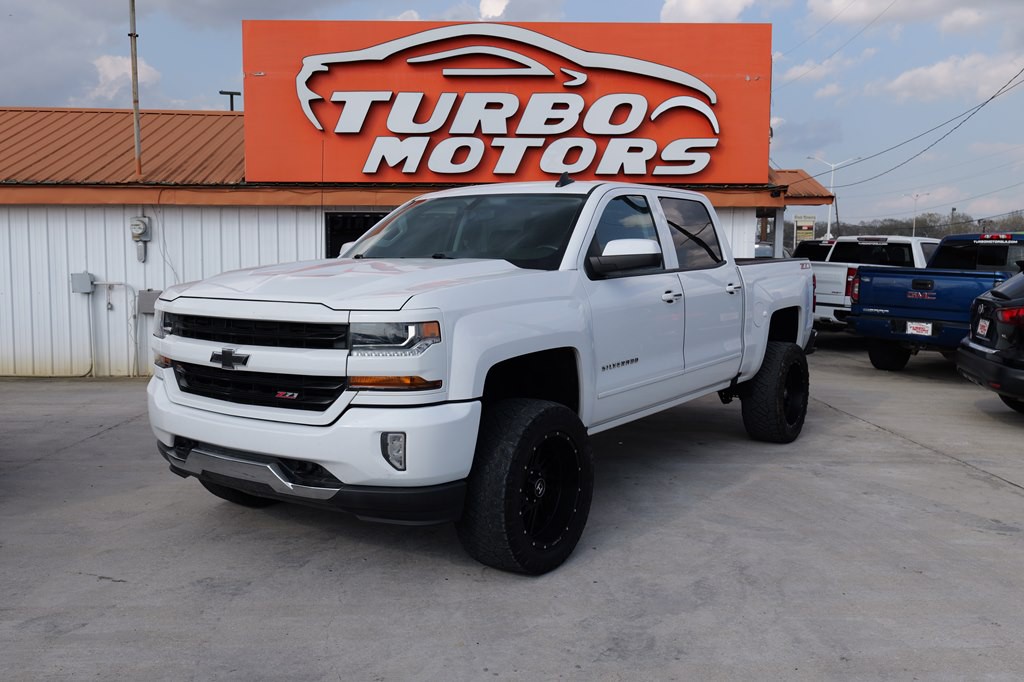 2018 Chevrolet Silverado 1500 Image 1
