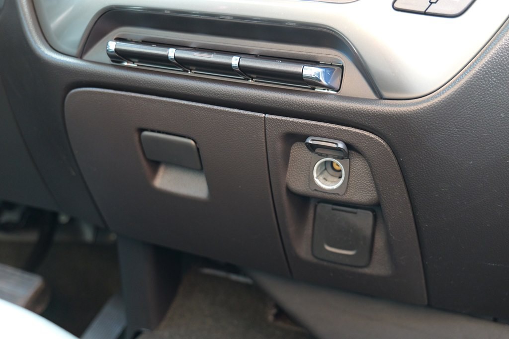 2018 Chevrolet Silverado 1500 Image 47