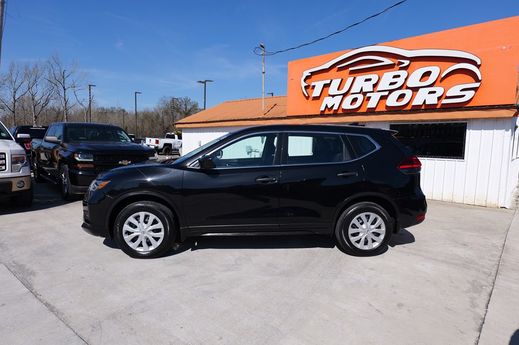 2017 Nissan Rogue Image 8