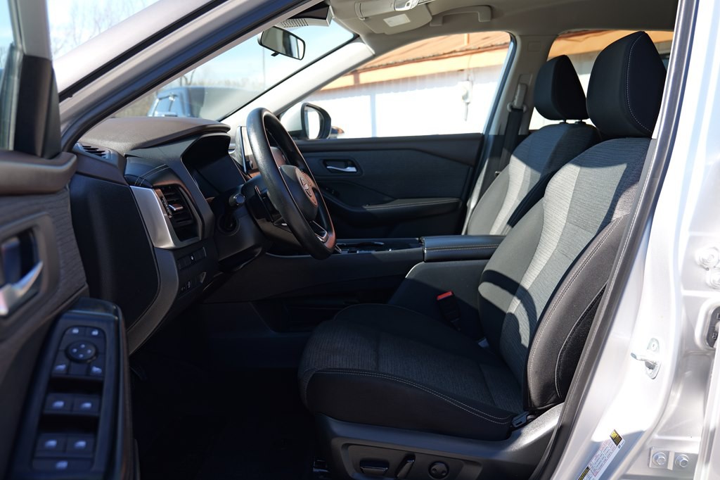 2023 Nissan Rogue Image 14