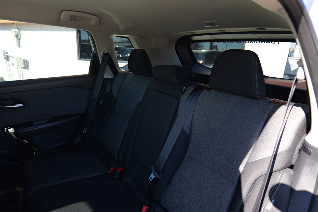 2023 Nissan Rogue Image 21