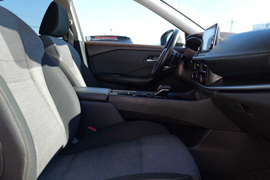 2023 Nissan Rogue Image 34