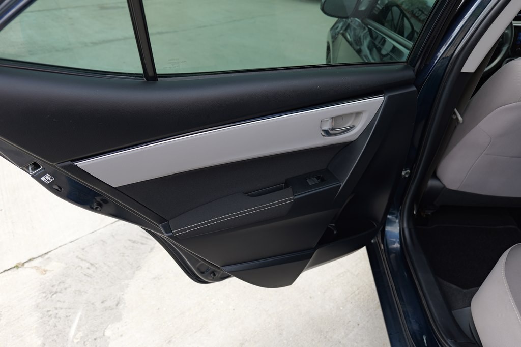 2019 Toyota Corolla Image 12