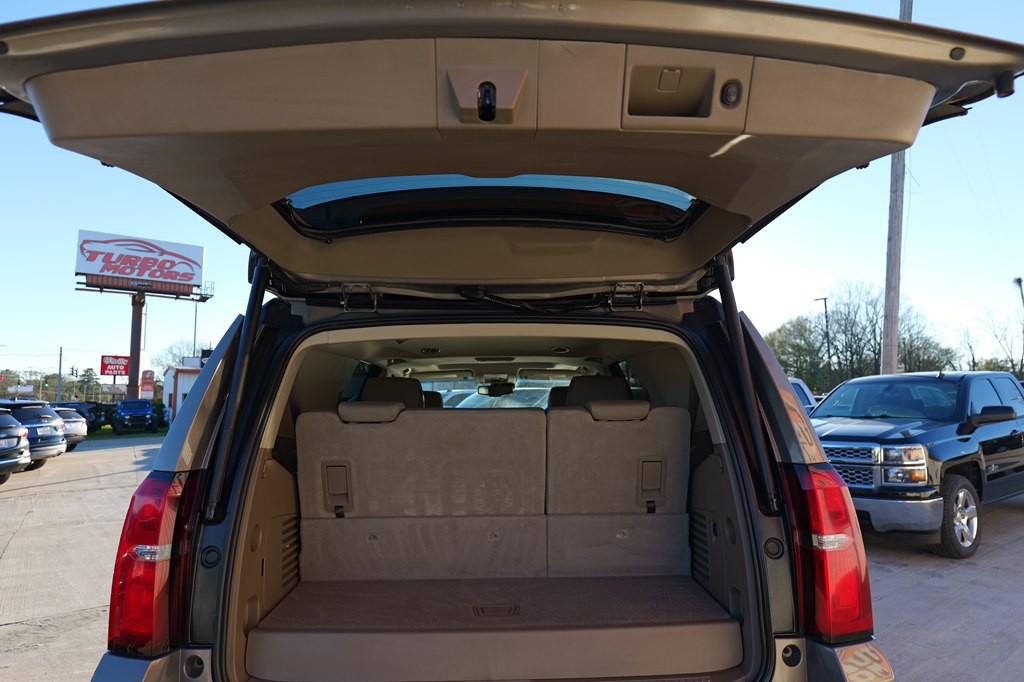 2019 Chevrolet Tahoe Image 18