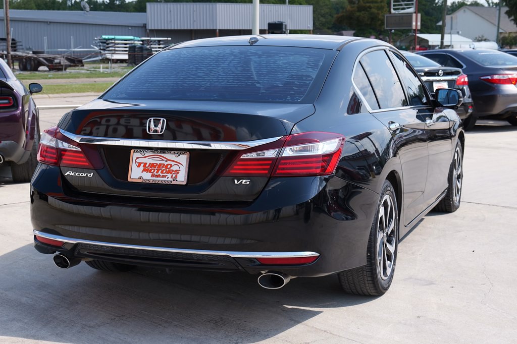 2016 Honda Accord Image 12