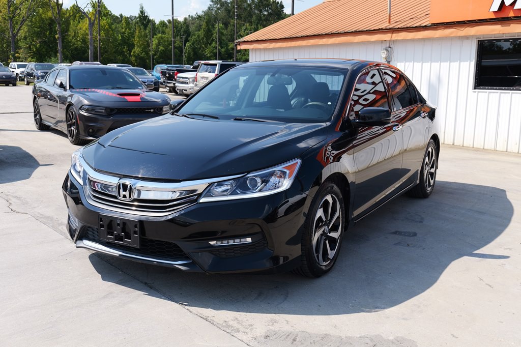 2016 Honda Accord Image 24
