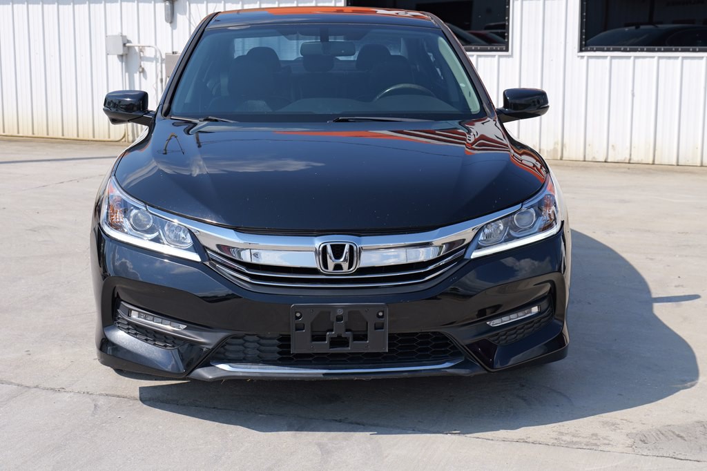 2016 Honda Accord Image 27