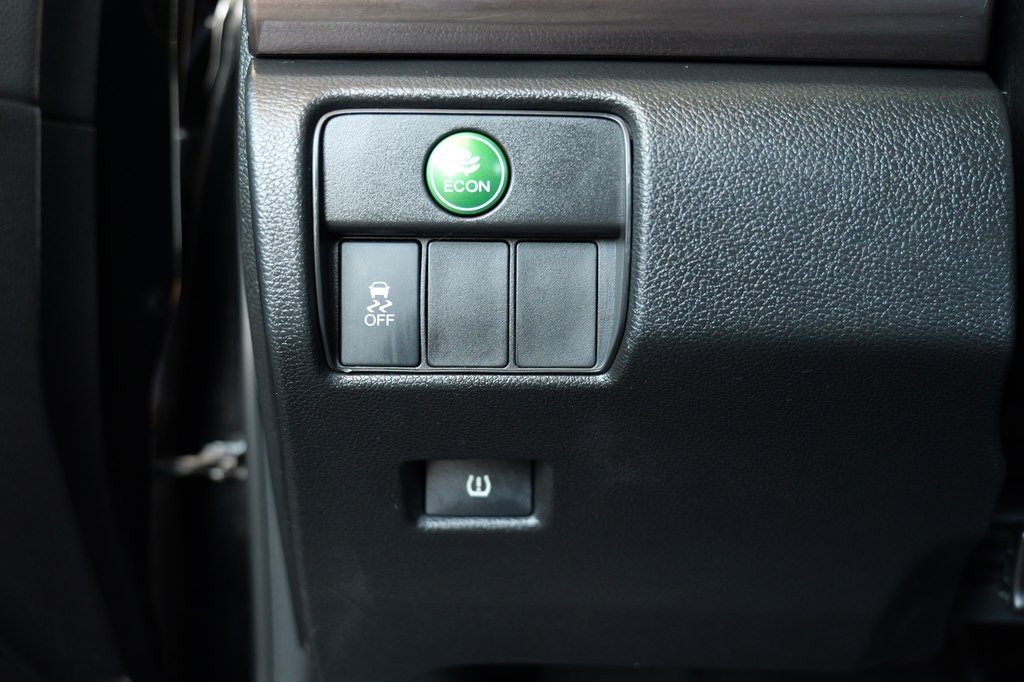 2016 Honda Accord Image 38