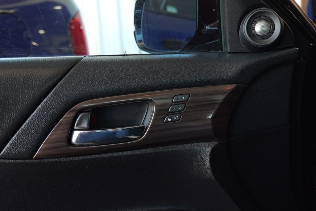 2016 Honda Accord Image 41