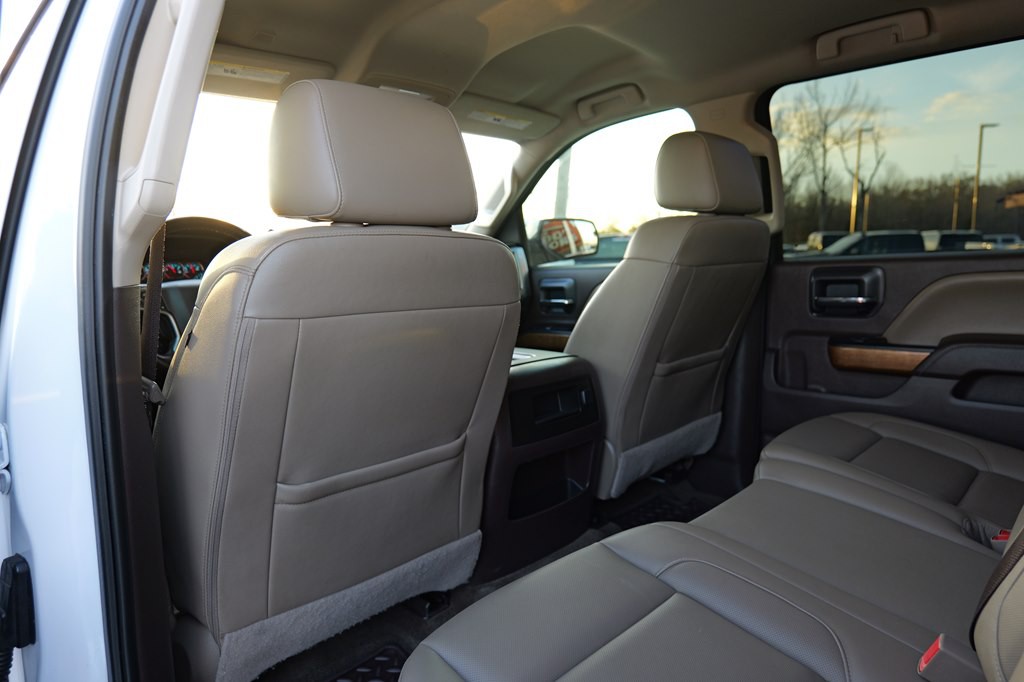2017 Chevrolet Silverado 1500 Image 24
