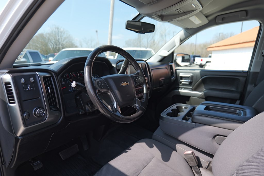 2018 Chevrolet Silverado 1500 Image 13