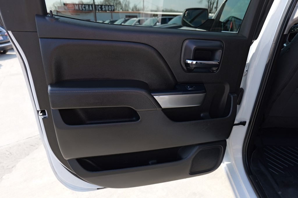 2018 Chevrolet Silverado 1500 Image 16