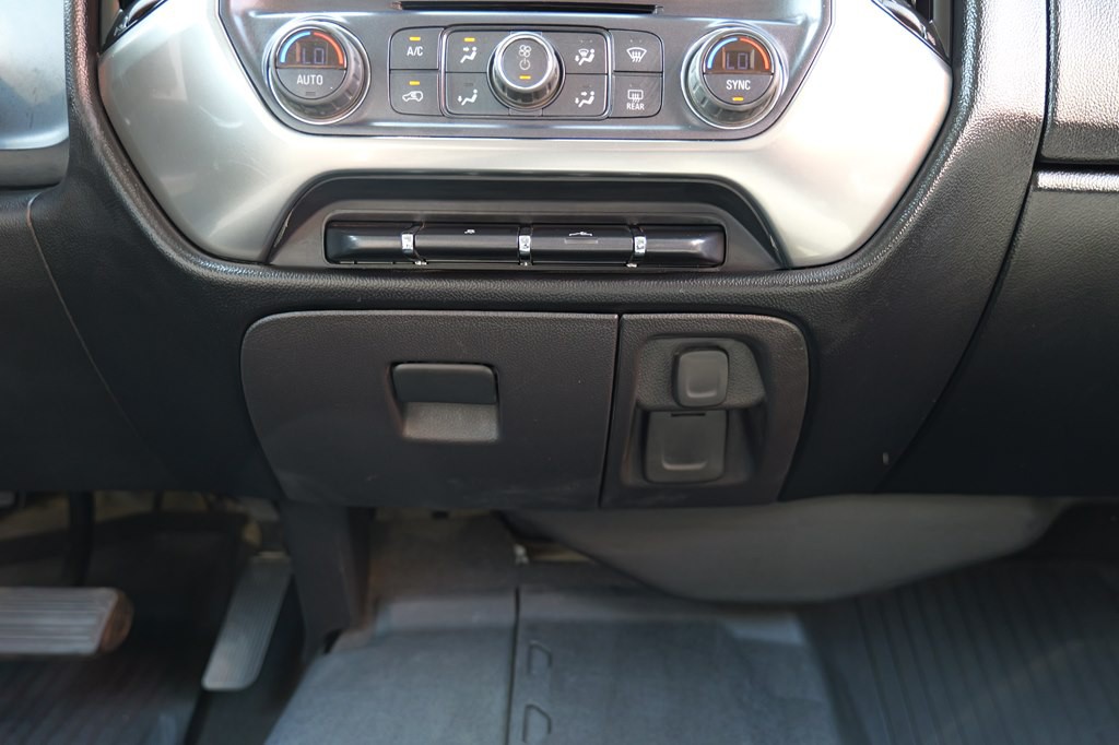 2018 Chevrolet Silverado 1500 Image 40