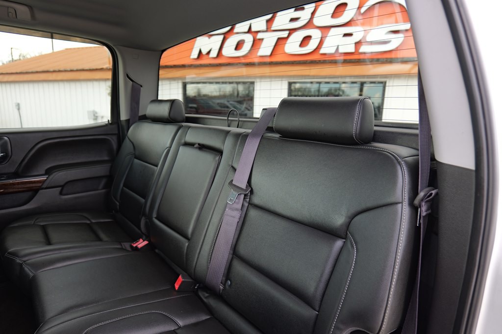 2016 GMC Sierra Image 17