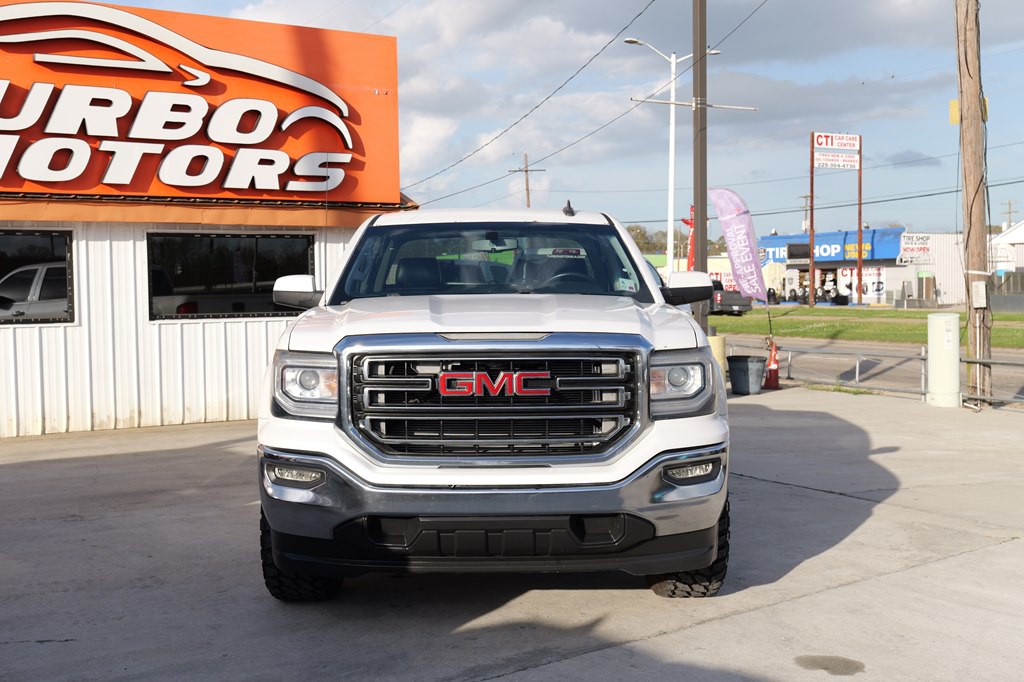 2016 GMC Sierra Image 2