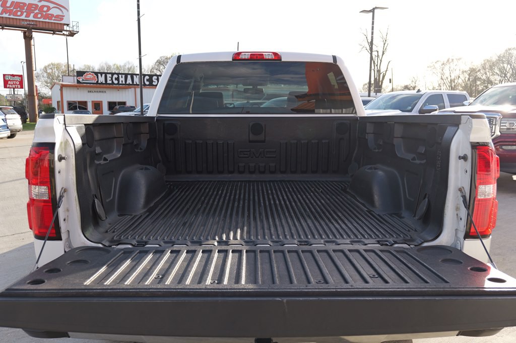 2016 GMC Sierra Image 18